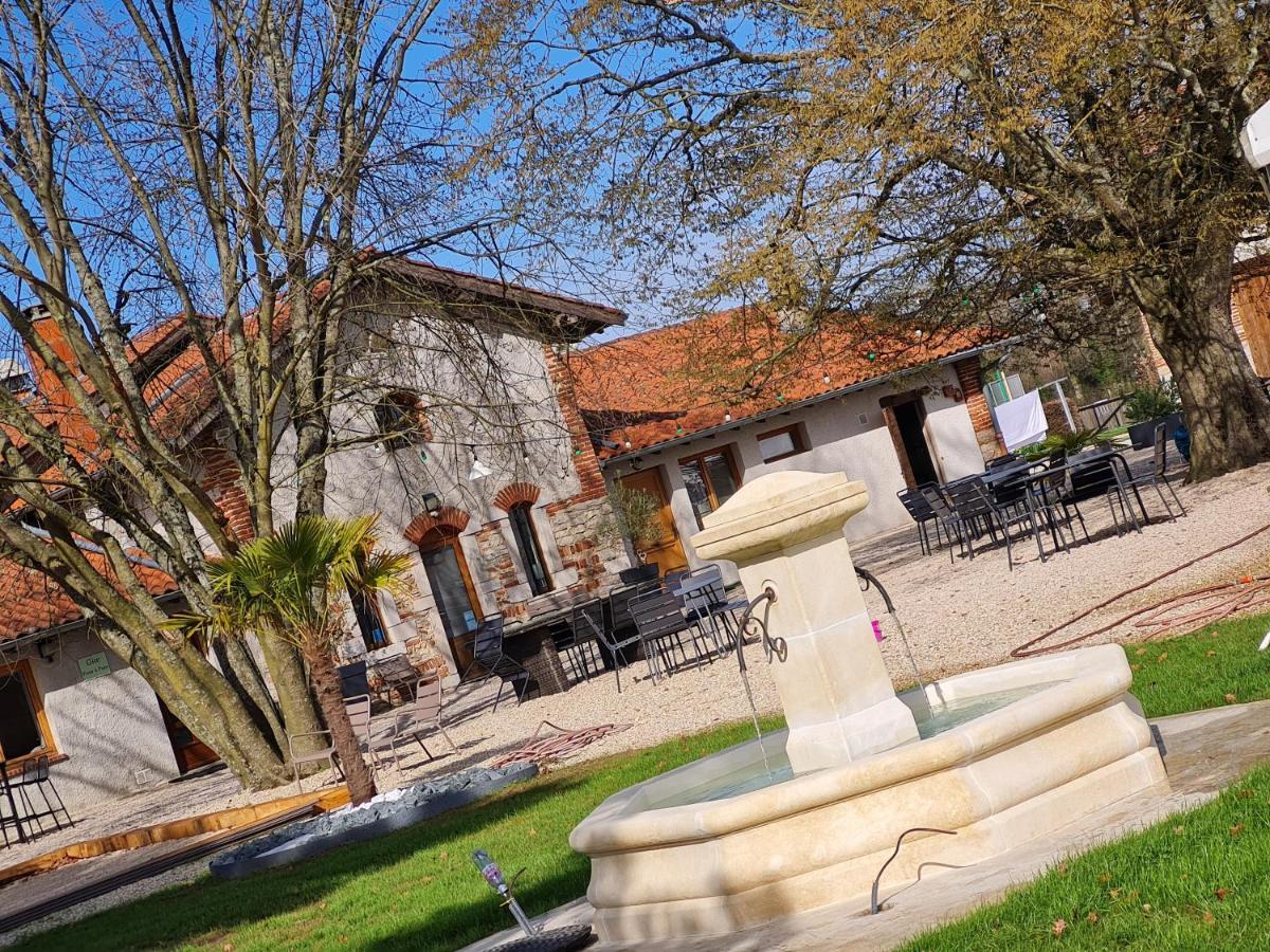 فيلا Domaine Du Cuiset - Gite Du Four A Pain Saint-André-sur-Vieux-Jonc المظهر الخارجي الصورة
