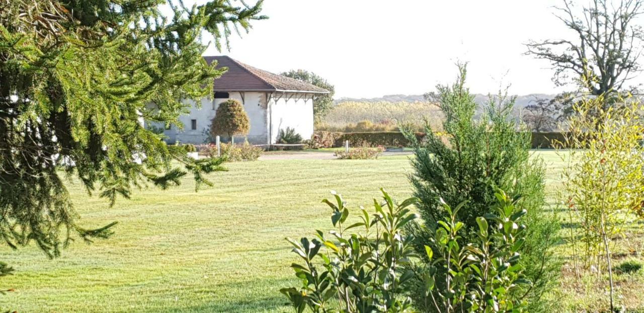 فيلا Domaine Du Cuiset - Gite Du Four A Pain Saint-André-sur-Vieux-Jonc المظهر الخارجي الصورة